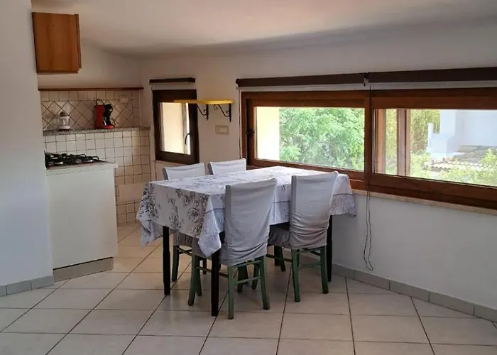 L'oasi - Monolocale Con Giardino In Sardegna Carbonia