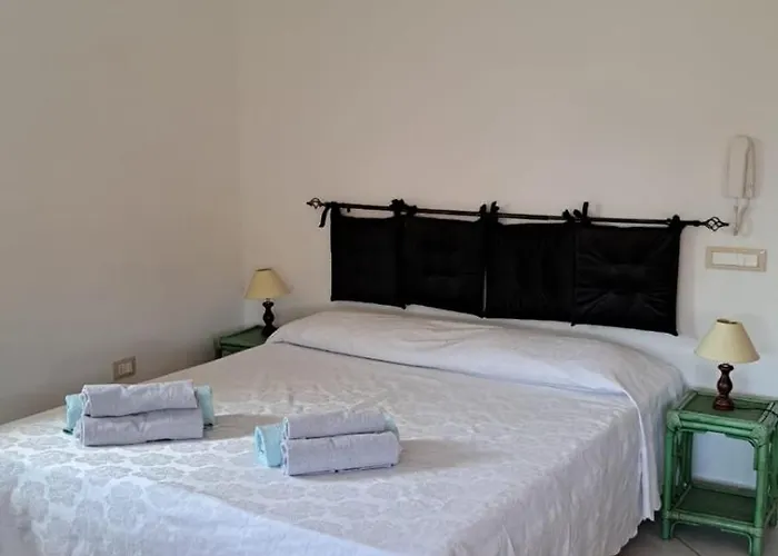 L'oasi - Monolocale Con Giardino In Sardegna * Carbonia